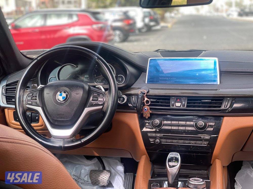 بيع🔺شراء🔺تثمين

- BMW X6  
- موديل 2017  
- العداد: 174,000 الف10