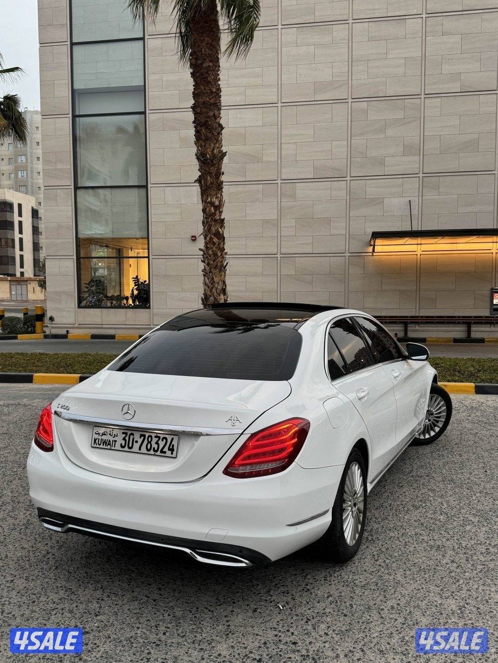 مرسيدس c200 موديل 2015 ماشي 124 الف1