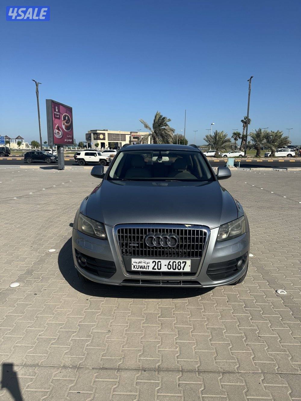 Audi Q5 2012 / شرط الفحص / نظييييفه0