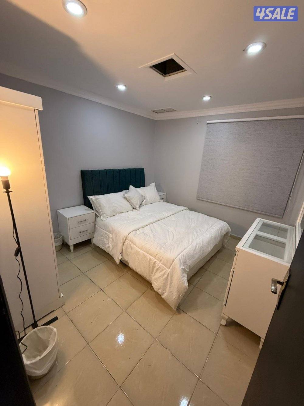 يوجد لدينا شقق الايجار غرفه وصاله ومطبخ وحمام تشطيب سوبر لوكس يوجد 🚙🚗1