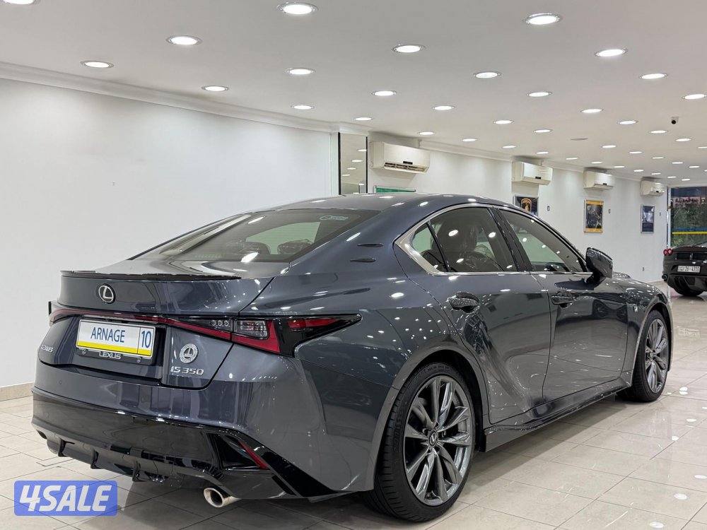 لكزس IS350 وكالة تحت الكفالة موديل ٢٠٢٢ عداد ٧٣ الف كيلو2