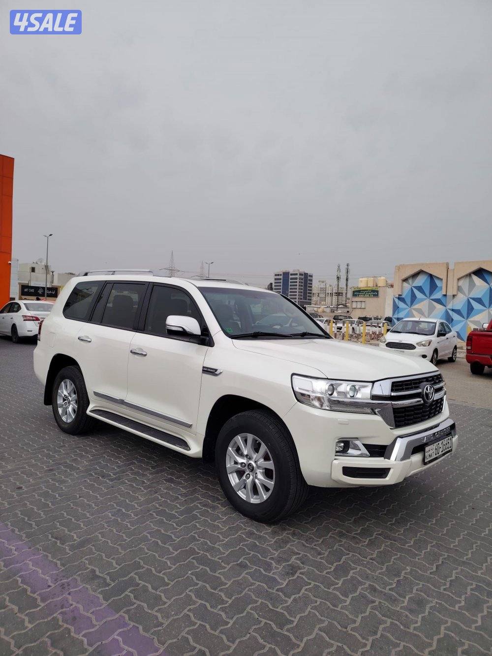 لاند كروز GXR6V الساير 2021 بحاله نادره عداد 50 الف3