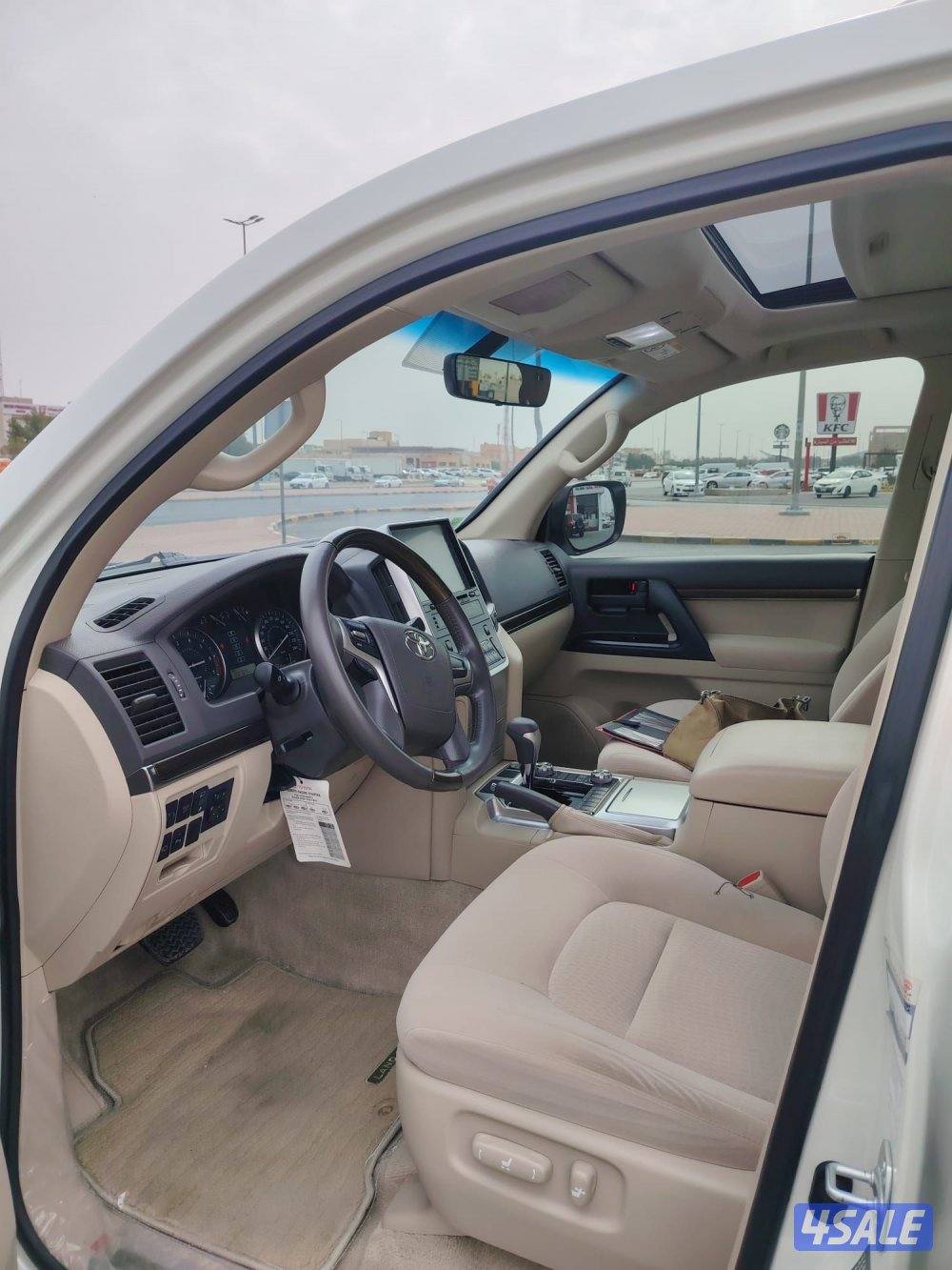 لاند كروز GXR6V الساير 2021 بحاله نادره عداد 50 الف6