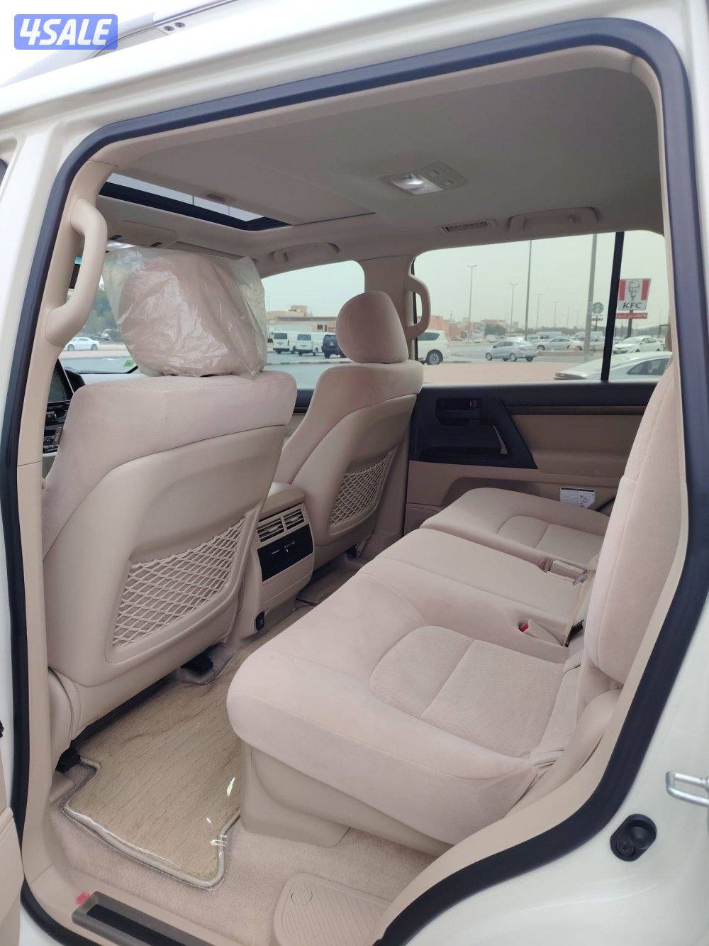 لاند كروز GXR6V الساير 2021 بحاله نادره عداد 50 الف8