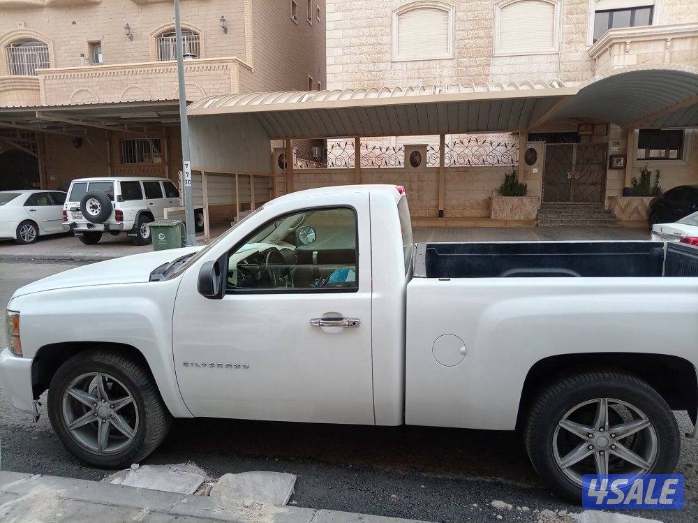 للبيع سلفرادو ٢٠٠٨2