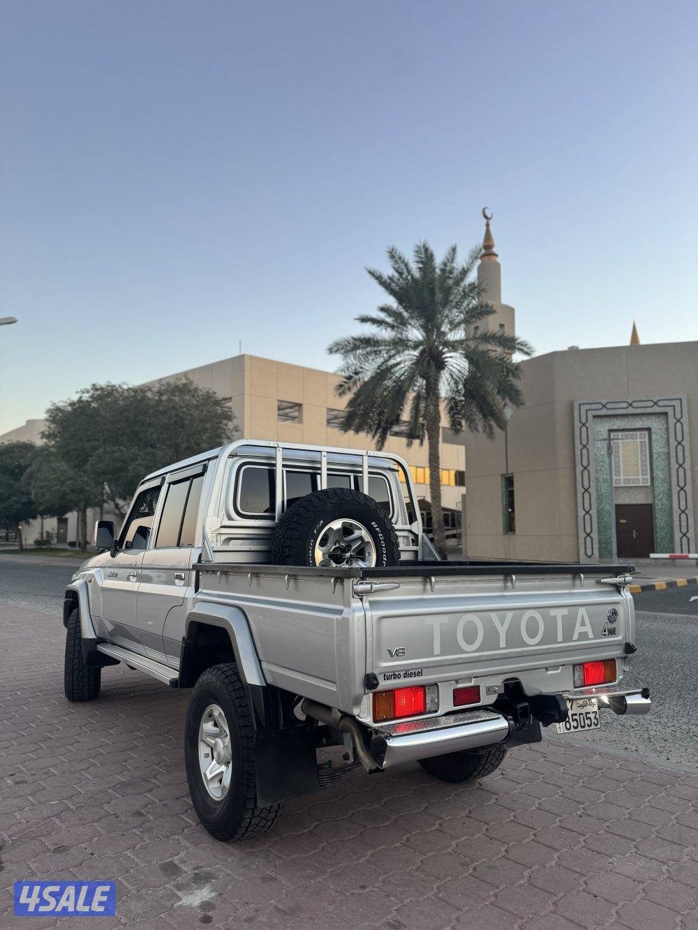 للبيع lc79 ديزل9