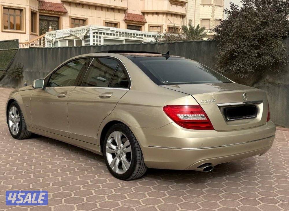 مرسيدس C250 (بحالة الوكالة)1