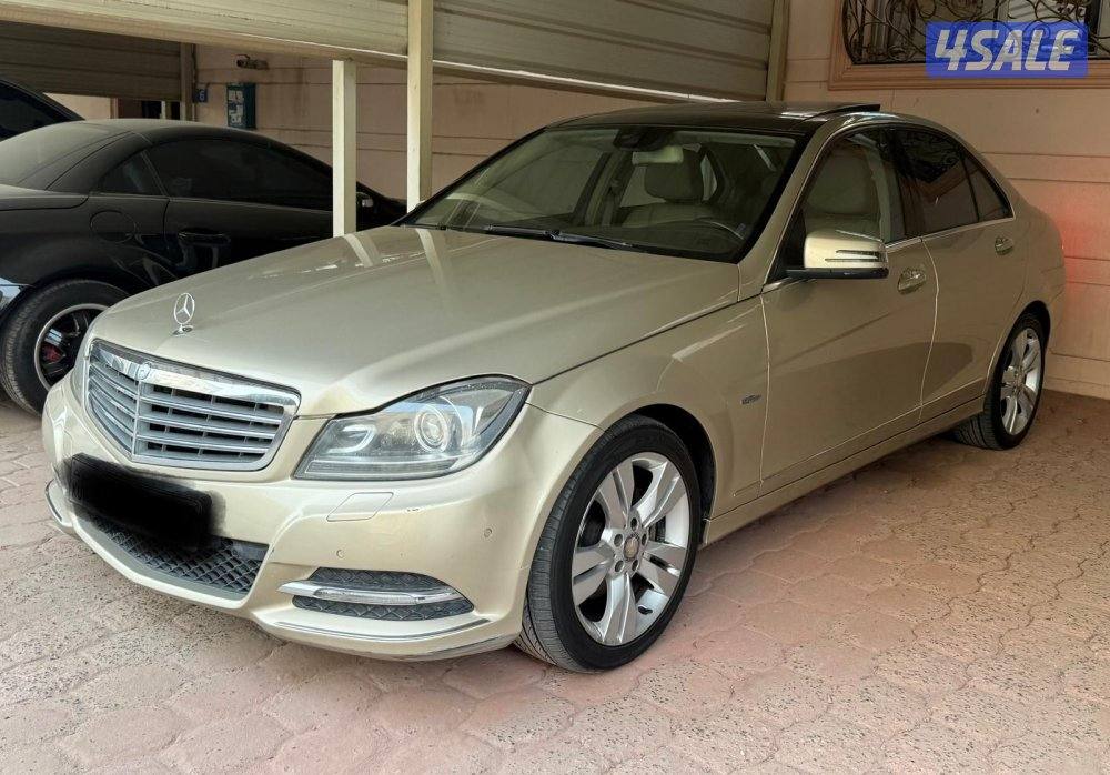 مرسيدس C250 (بحالة الوكالة)0