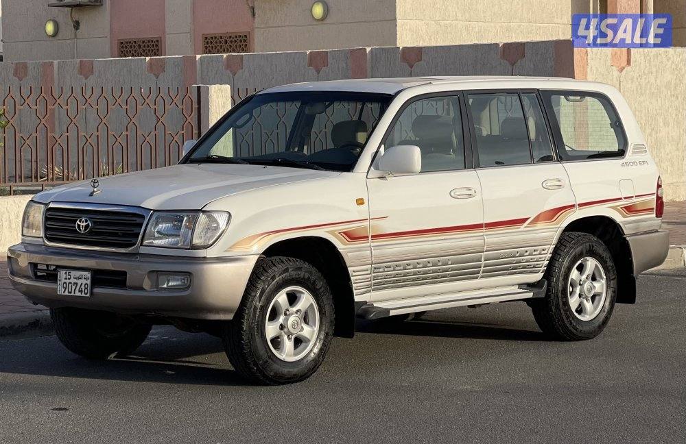 للبيع لاندكروزر موديل 2003 قير عادي شرط الفحص3