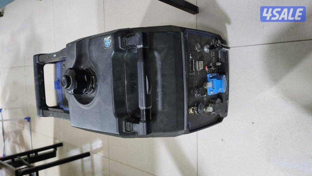 مولد كهربائي ٣٥٠٠  يشتغل ريموت و هندل و بصمه  كاتم صوط السعر ١٣٠ دينار0