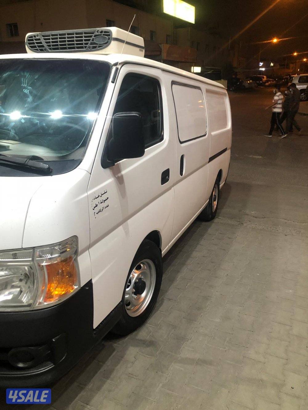 للبيع باص ثلاجه موديل 2012 شرط الفحص2