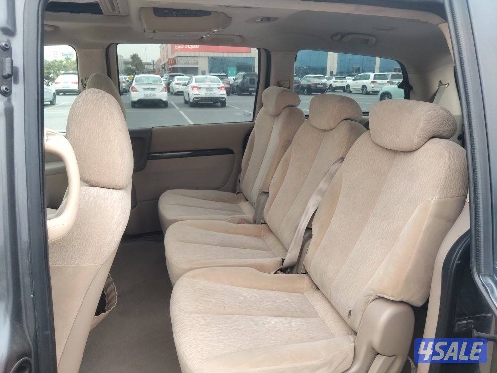 كيا كرنفال موديل 2013 رمادي عداد ٢٣٩ الف فل كامل بحاله ممتازة5