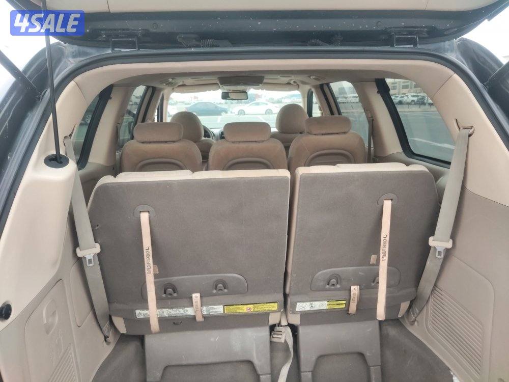 كيا كرنفال موديل 2013 رمادي عداد ٢٣٩ الف فل كامل بحاله ممتازة6