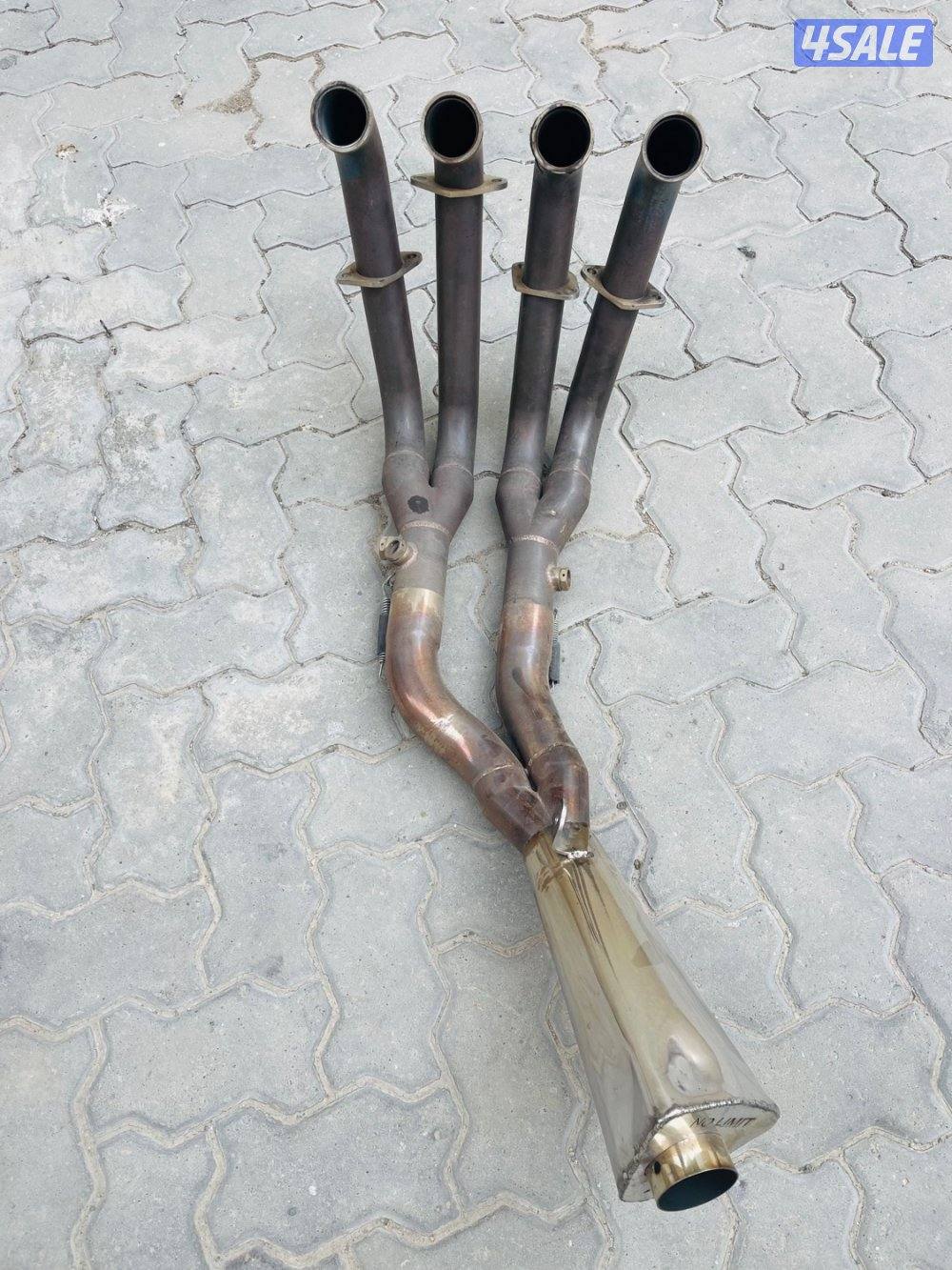 S1000rr exhaust headers and Slipon0