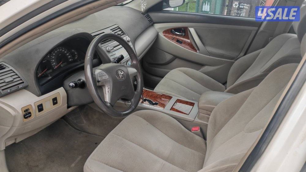 كامري ٢٠١١ ماشي ١٨٠ بحاله جيده1