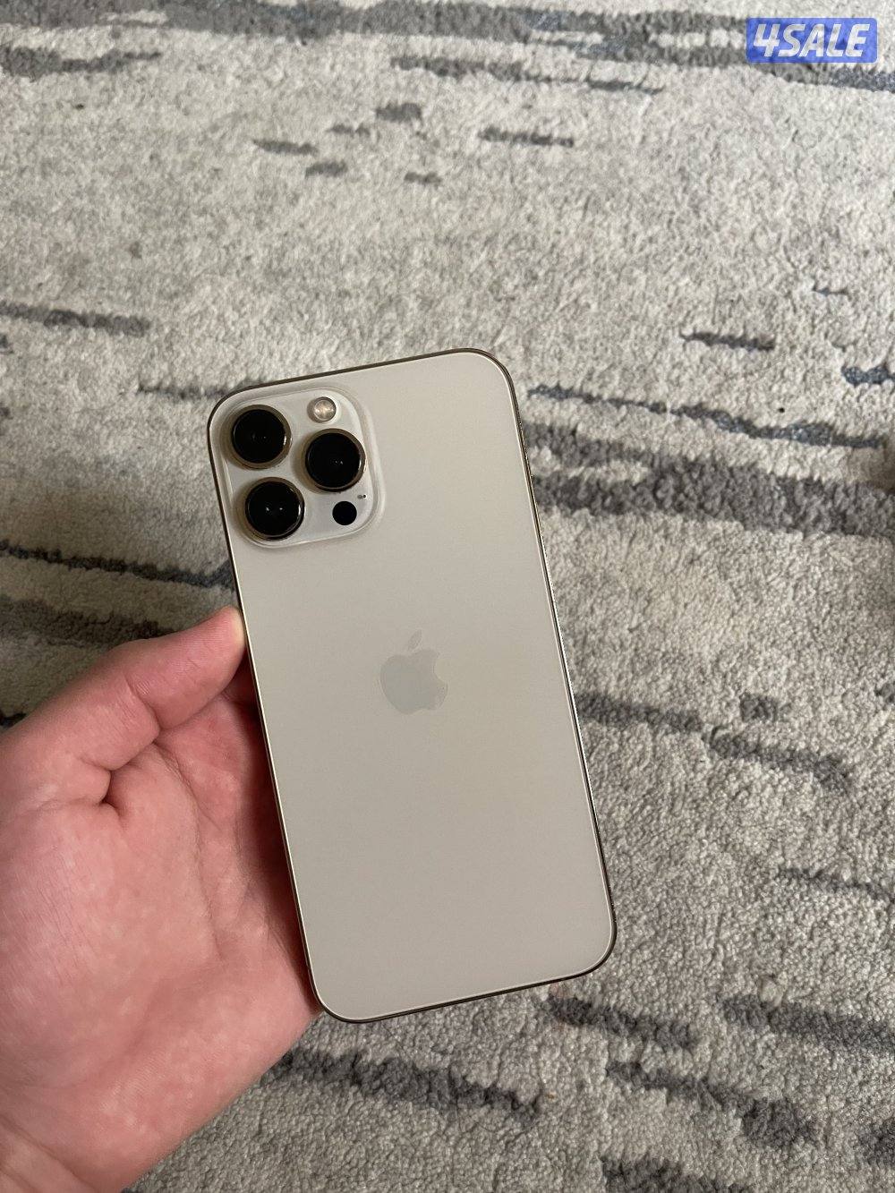 آيفون ١٣ برو ماكس بحاله نضيفه جداًجداً لم يتم تغير فيه اي قطعه ممتاز 🔥1