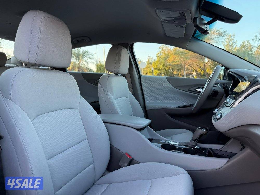 للبيع شيفروليه ماليبو  موديل 2019 وارد الغانم8