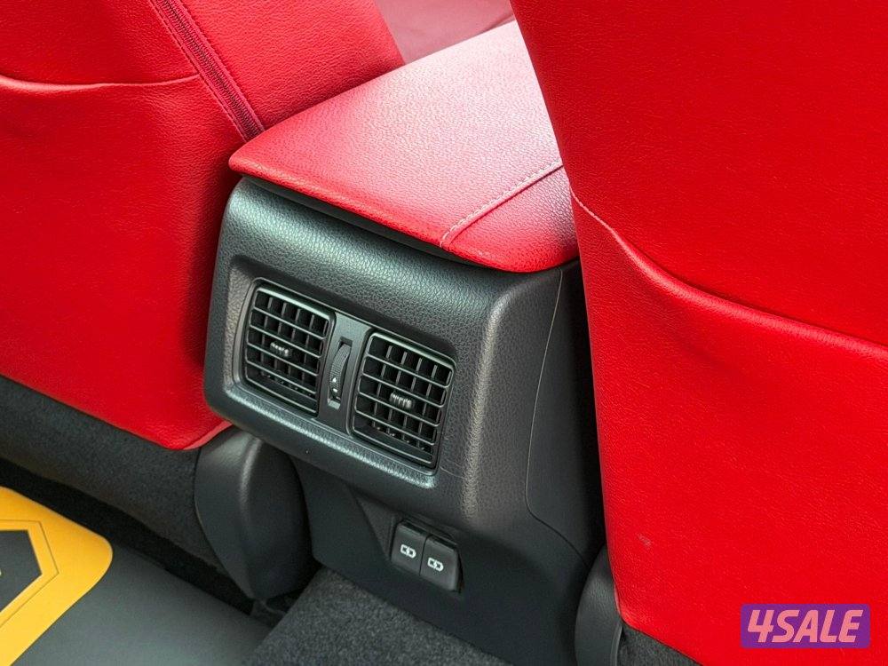 للبيع كامري SE V6 موديل 2023 وارد الساير14