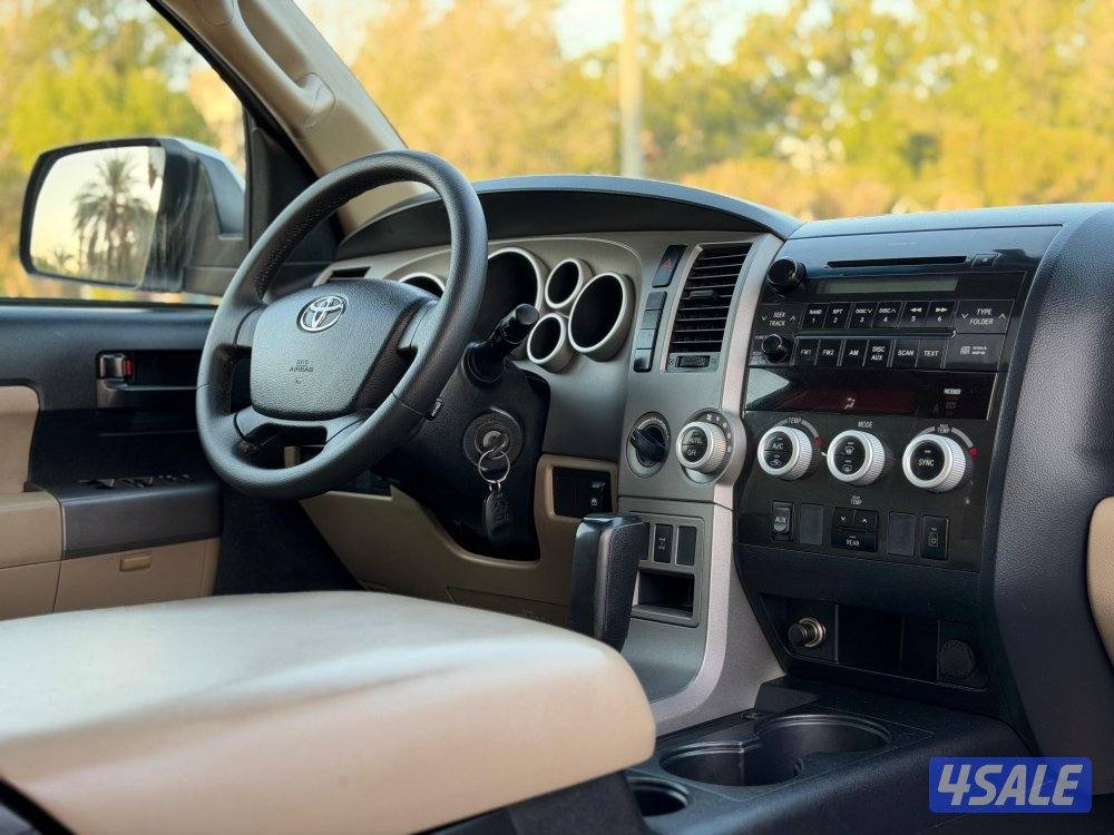 للبيع سيكويا SR5 4x4 موديل 2013 وارد الساير9