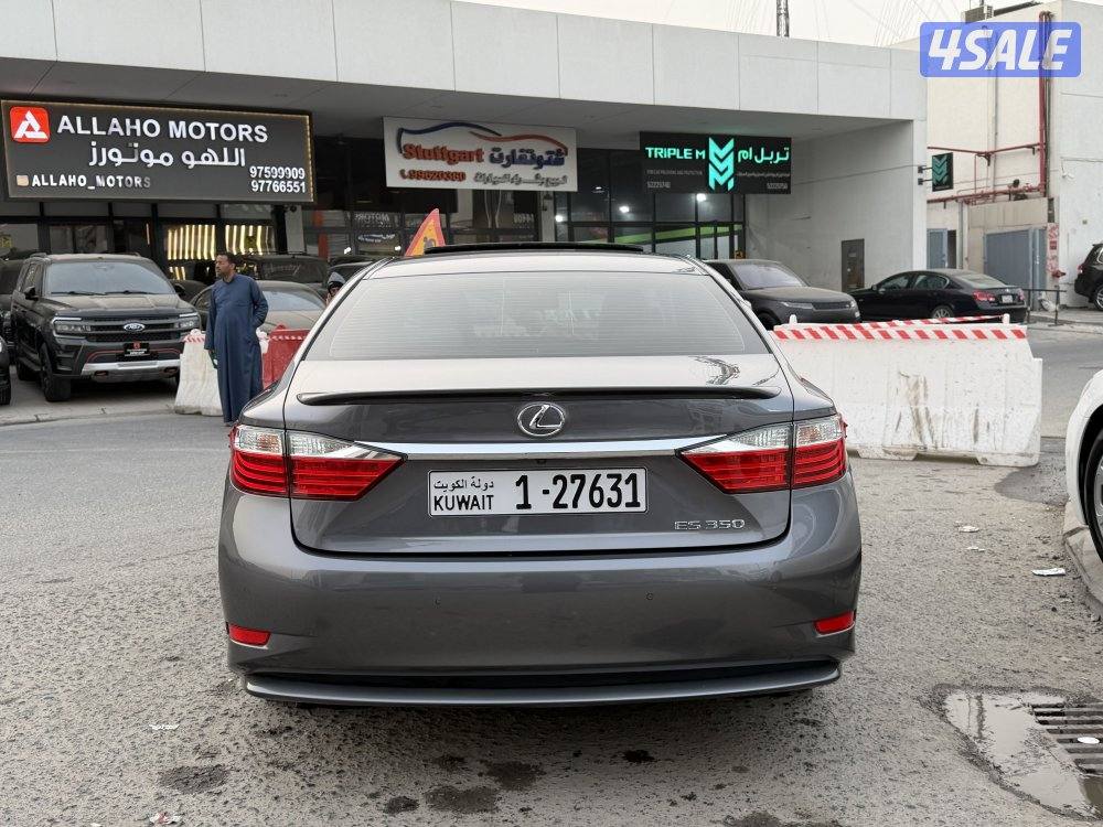 لكزس ES350 درجة اولى موديل 2014 عداد قليل 96 الف KM بحاله نادره جدا6