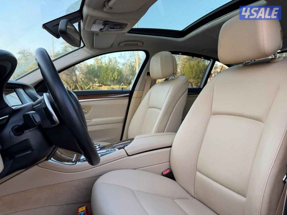 للبيع BMW 530i موديل 2013 عداد 64 الف وارد الغانم6