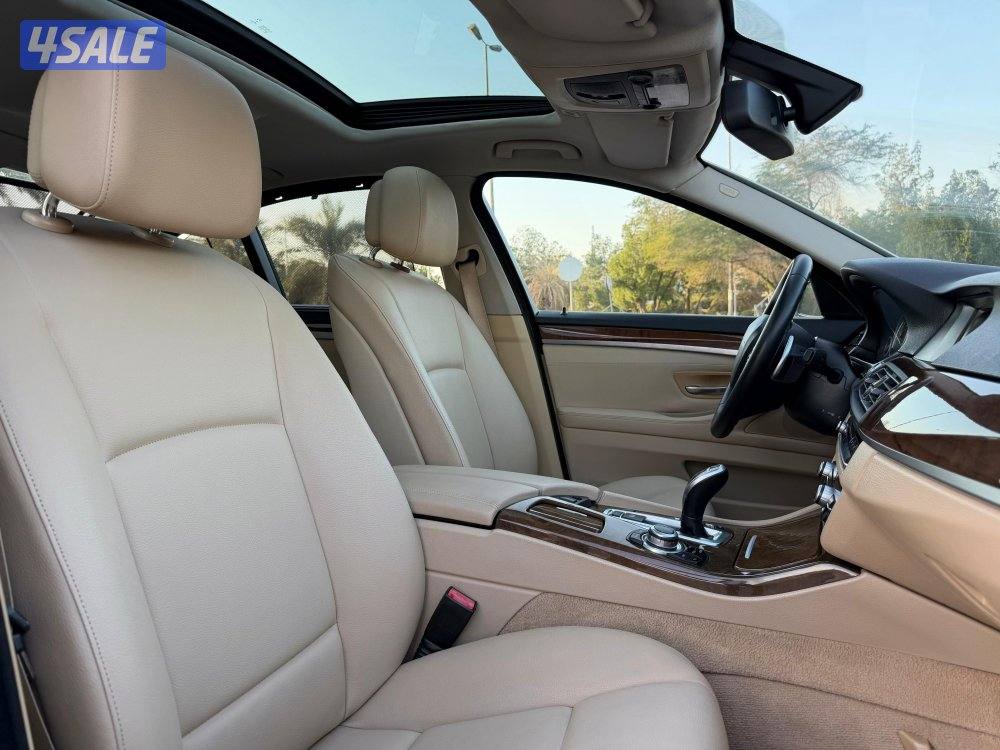 للبيع BMW 530i موديل 2013 عداد 64 الف وارد الغانم8