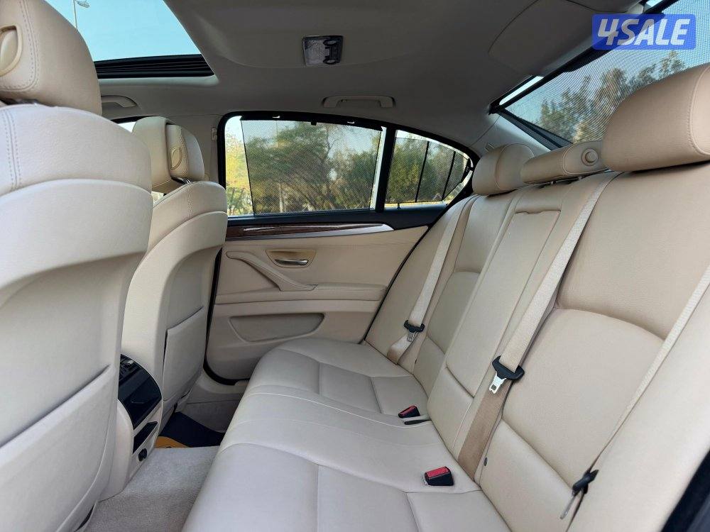 للبيع BMW 530i موديل 2013 عداد 64 الف وارد الغانم11