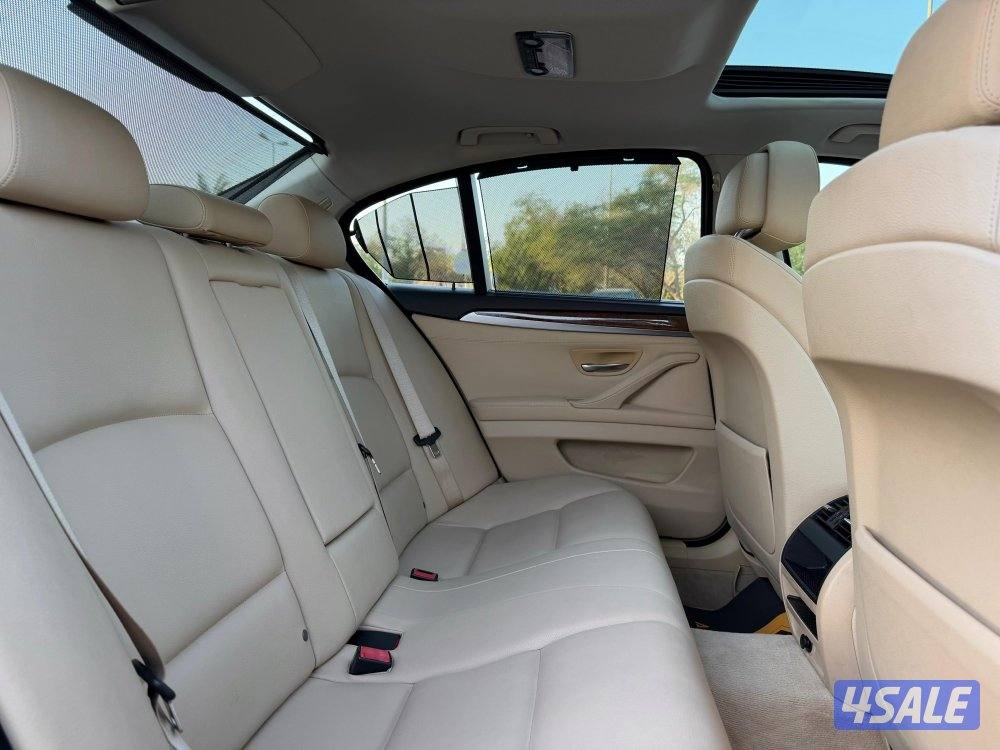 للبيع BMW 530i موديل 2013 عداد 64 الف وارد الغانم12