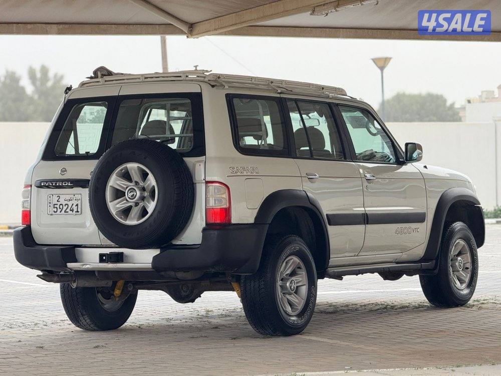 للبيع سفاري ٢٠٠٣ صبغ الوكاله3