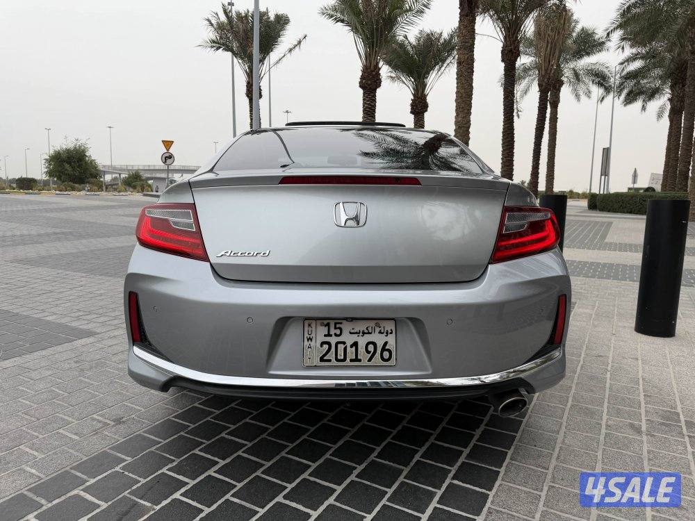 اكورد 2017 ماشي ١١٣ الف8