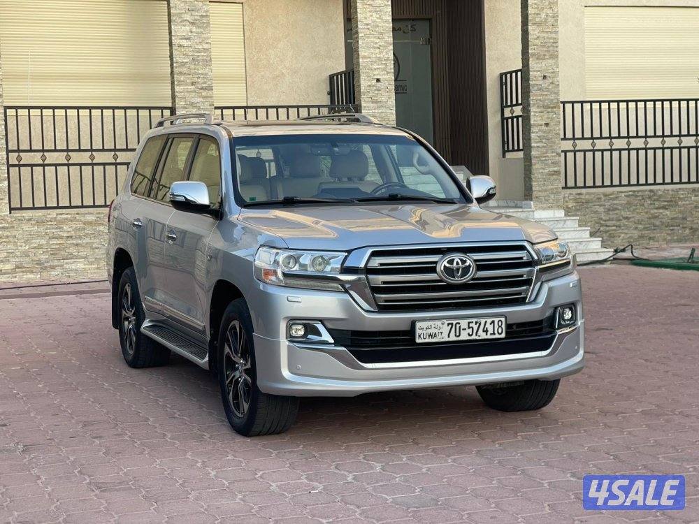 لاندكروزر VXR0