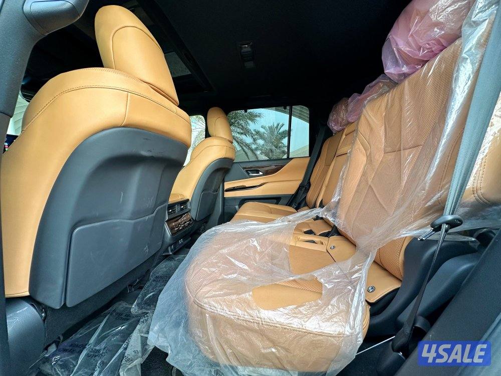 معرض القمة🚩11