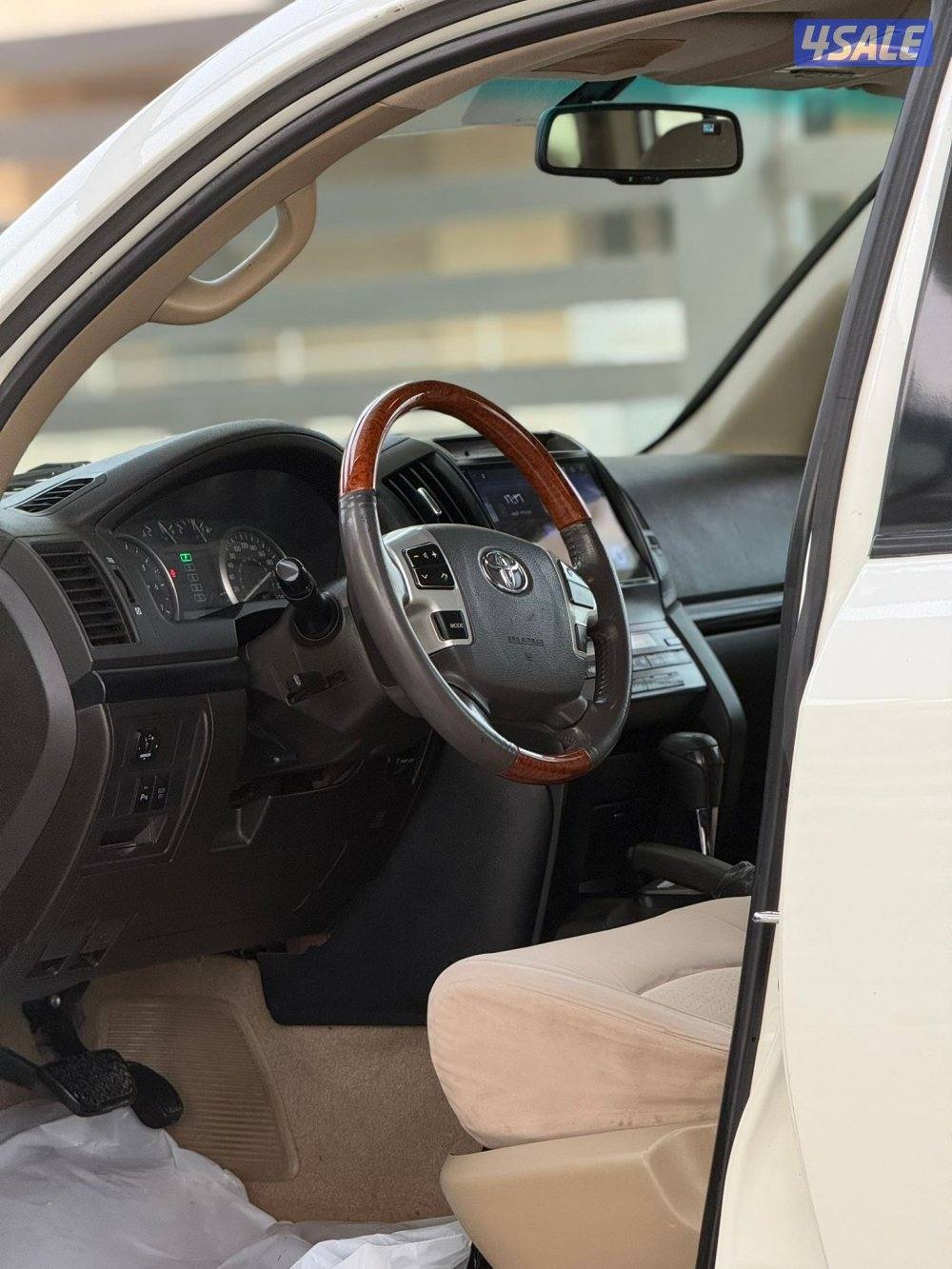 لاند كروز 2010 GXR2