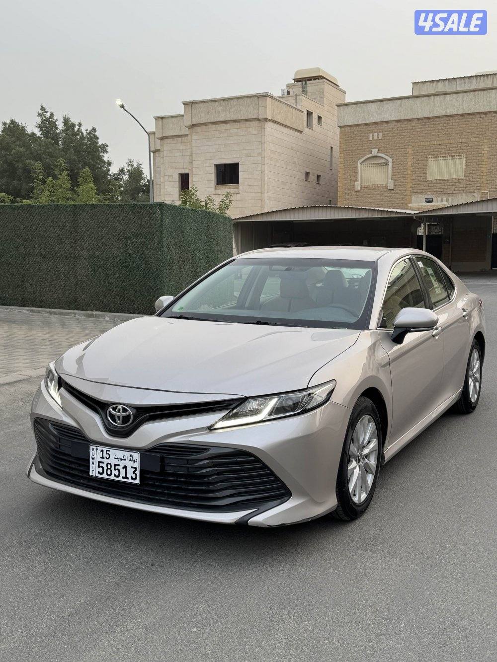 للبيع كامري 2018 بحالة ممتازة0