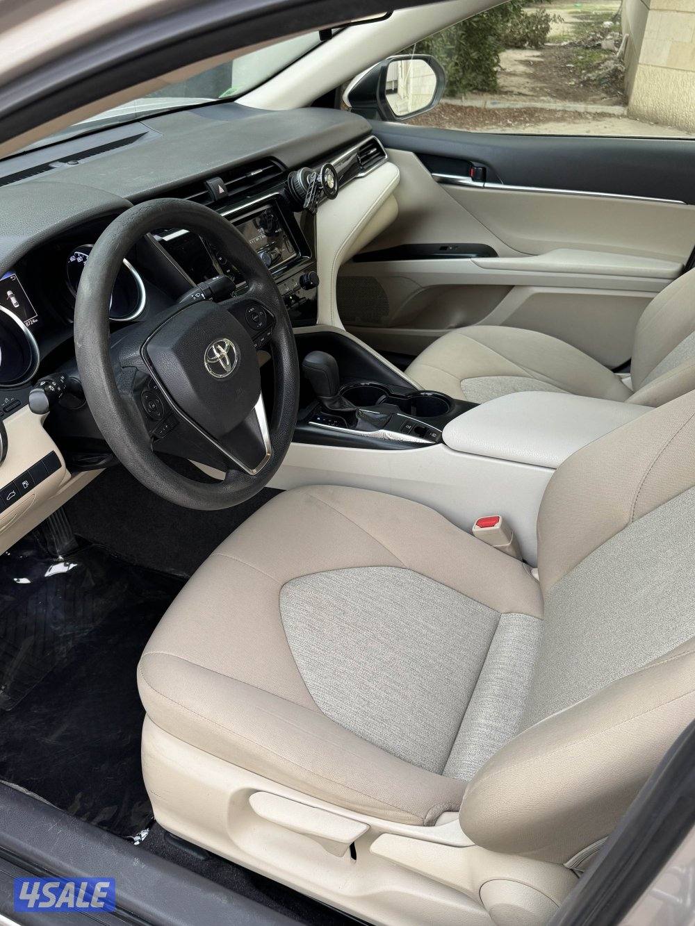 للبيع كامري 2018 بحالة ممتازة4