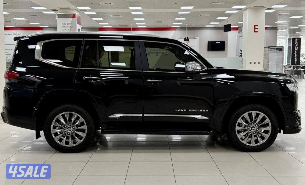 لاندكروزر VXR اصفار1