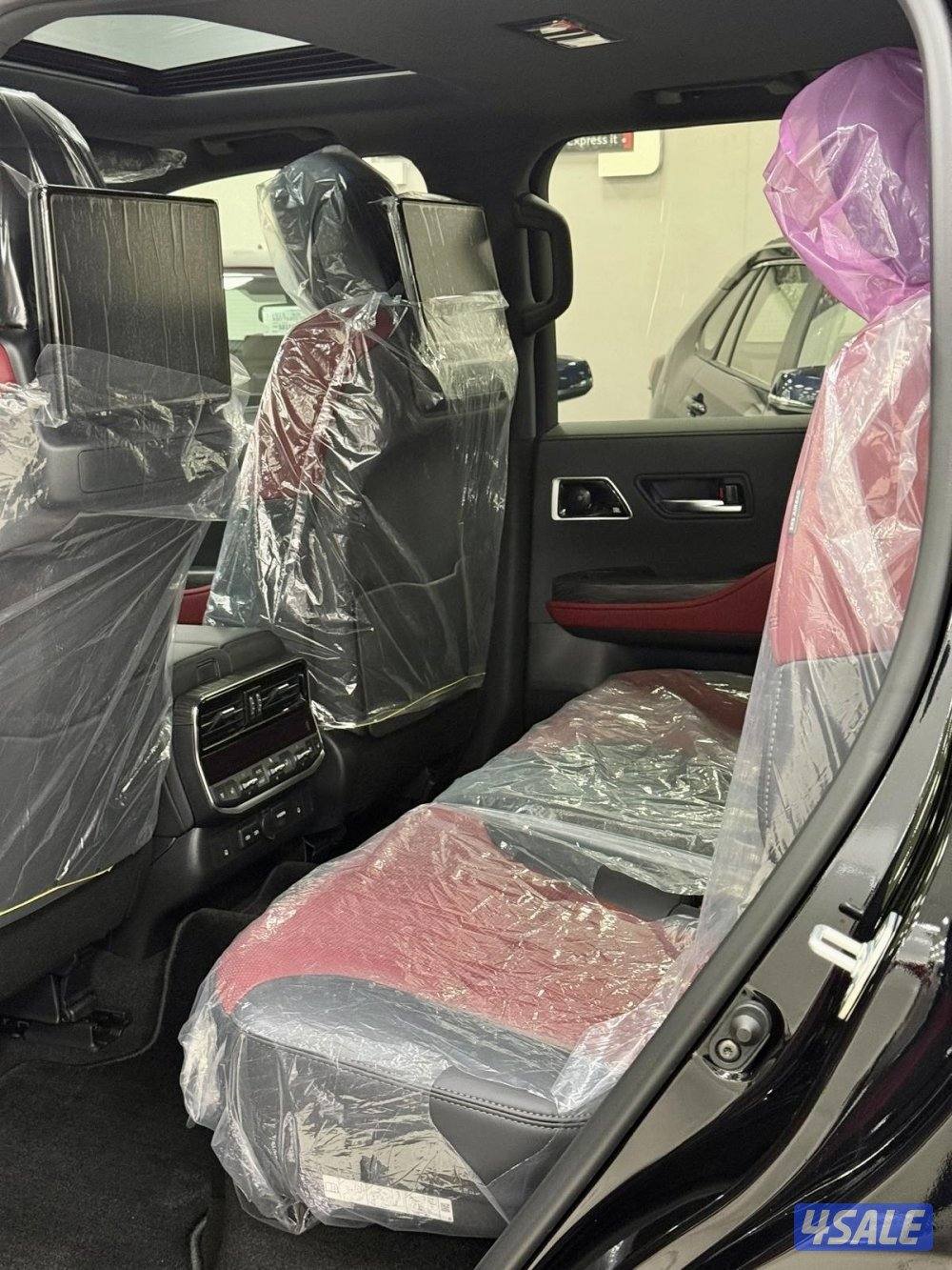 لاندكروزر VXR اصفار3