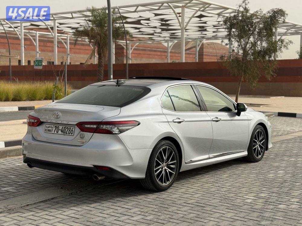 للبيع كامري 6سلندر ليميتد5