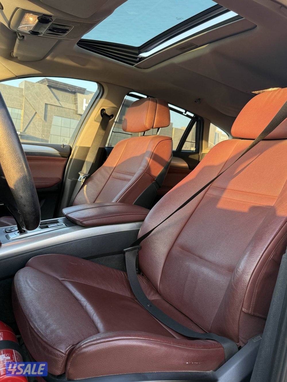 جيب BMW 2011 نادر بحاله المصنع4