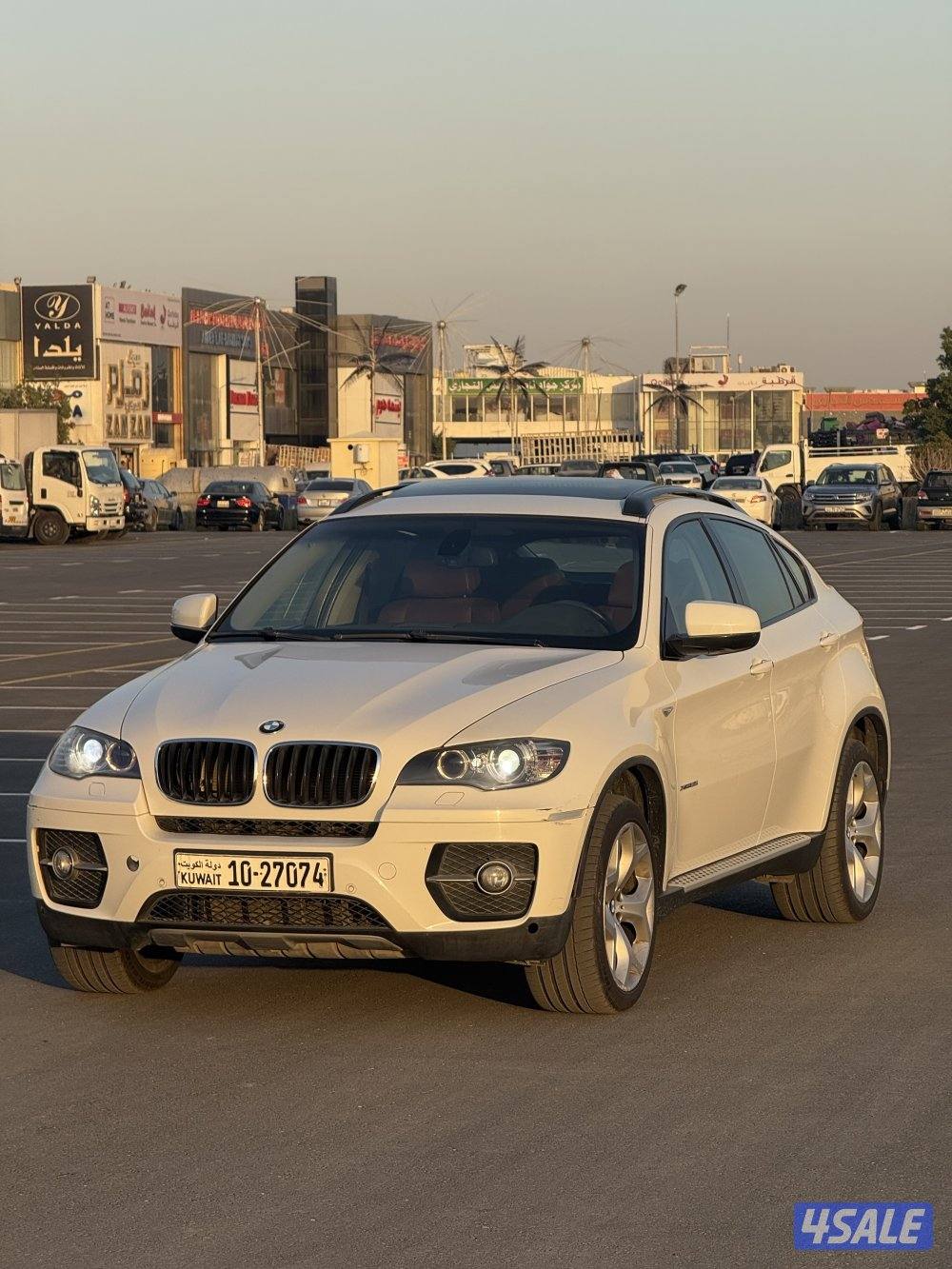 جيب BMW 2011 نادر بحاله المصنع5