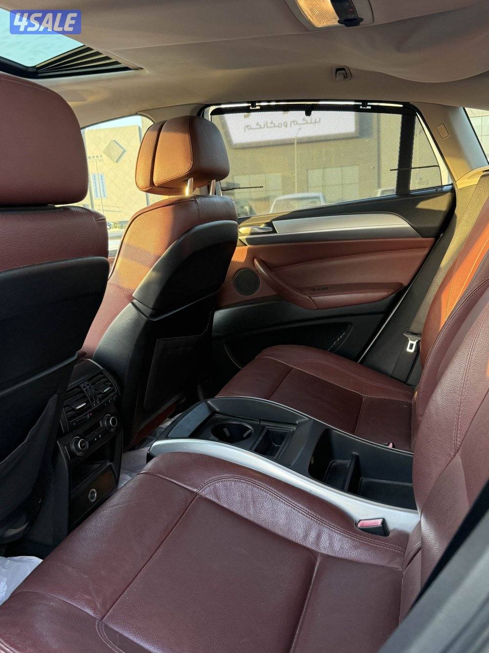 جيب BMW 2011 نادر بحاله المصنع9