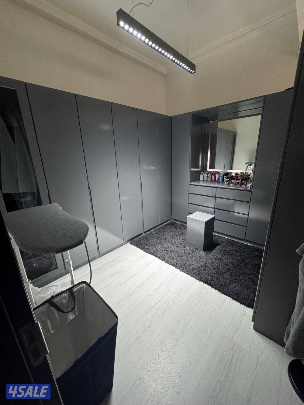 خلو شقه في صباح السالم مكان هادي الاجار ٣٨٠2