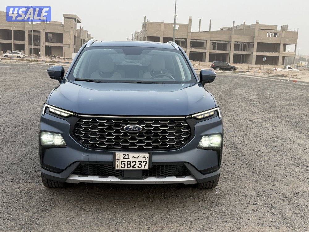 للبيع فورد تيريتورى2023  صبغ الوكاله3