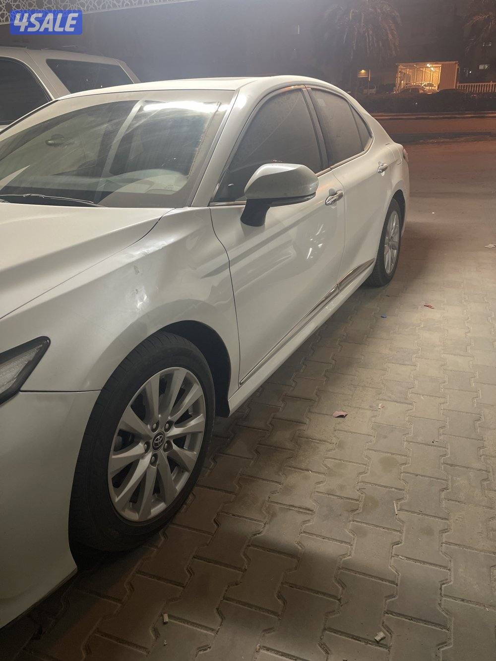 للبيع كامري موديل 2018 ماشي 308 شرط الفحص قير مكينة شاصي1