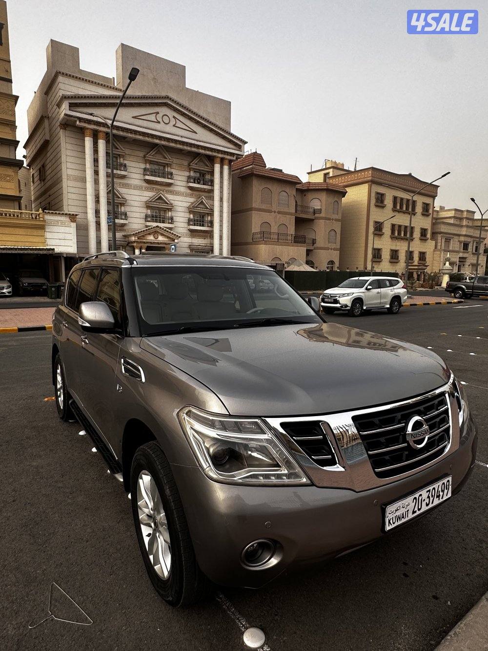 للبيع نيسان باترول 20123