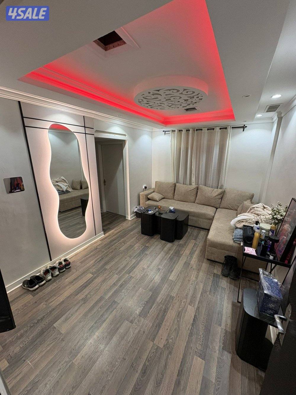 شقةخلوسوبر لوكس غرفةصالةحمام مطبخ كبير مصافط متوفرة كل الخدمات1