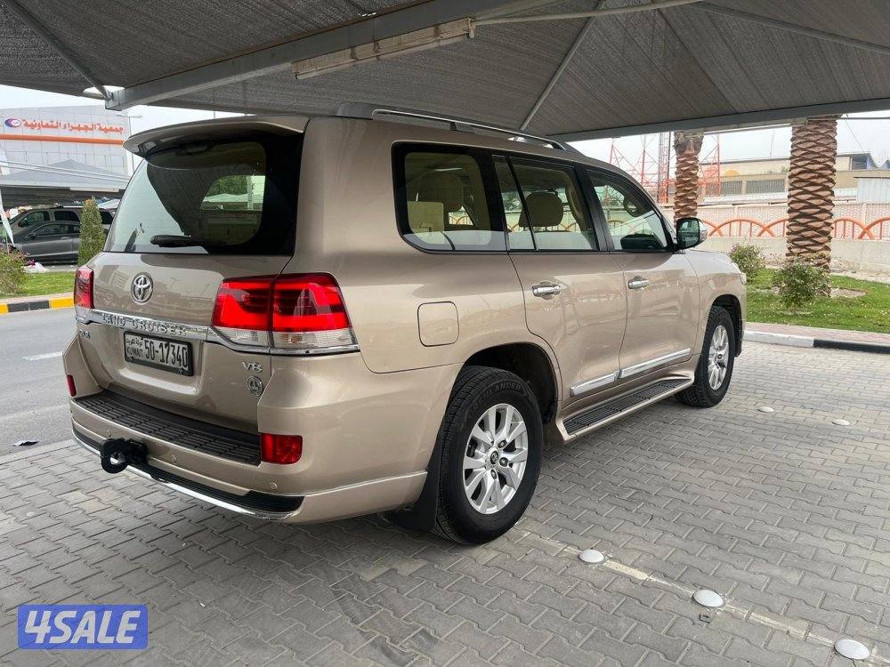 لاندكروزر0