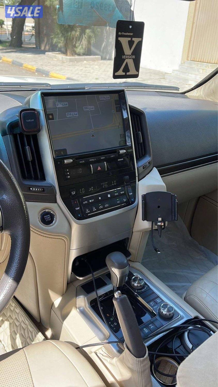 للبيع لاند كروزر 2019 GX.R4