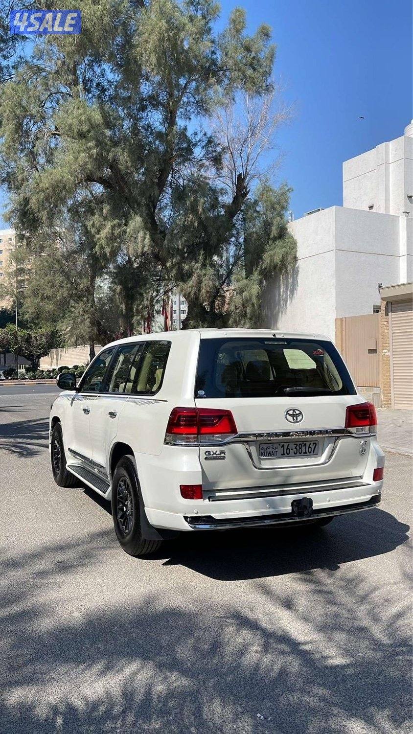 للبيع لاند كروزر 2019 GX.R3