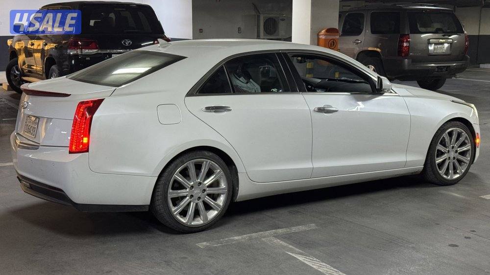 للبيع كديلاك20179